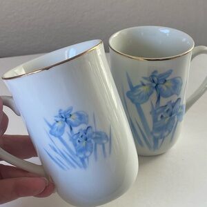 Otagiri White Mugs with Blue Floral Design and Gold Trim February Birth Flower
